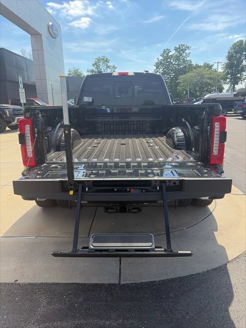 New 2026 Ford F350 Lariat w/ Chrome Package AWD/4WD image 14