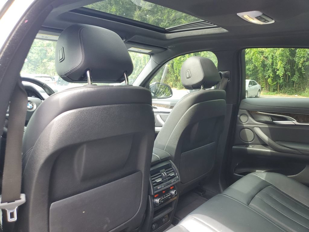 Used 2018 BMW X6 sDrive35i RWD image 13