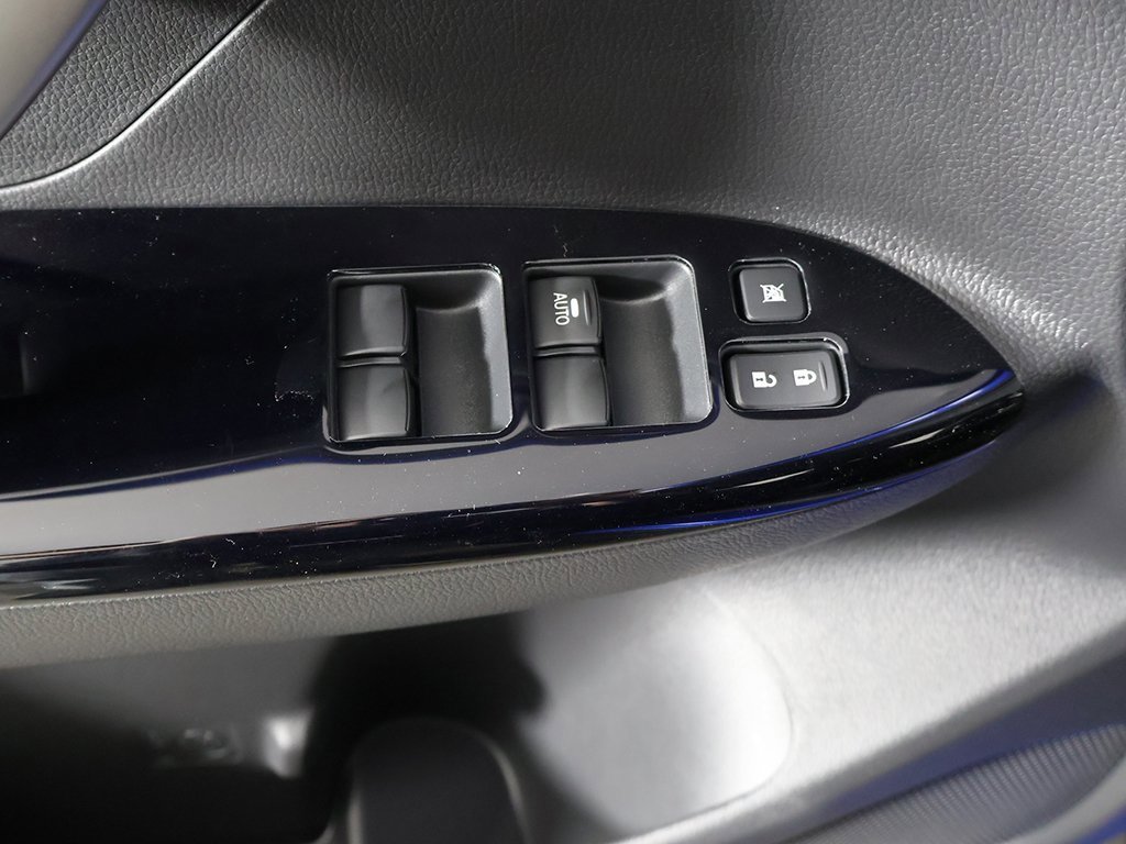 New 2025 Mitsubishi Eclipse Cross LE image 31