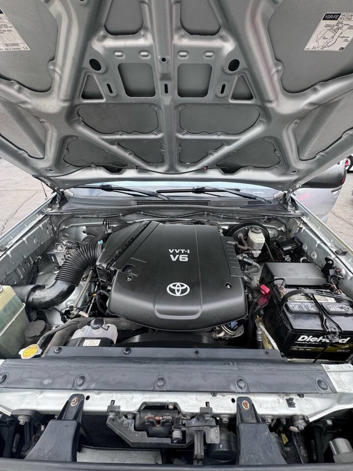 Used 2006 Toyota Tacoma PreRunner image 27