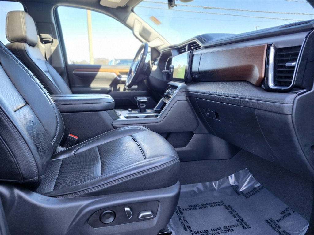Used 2023 GMC Sierra 1500 Denali w/ Denali Reserve Package image 9