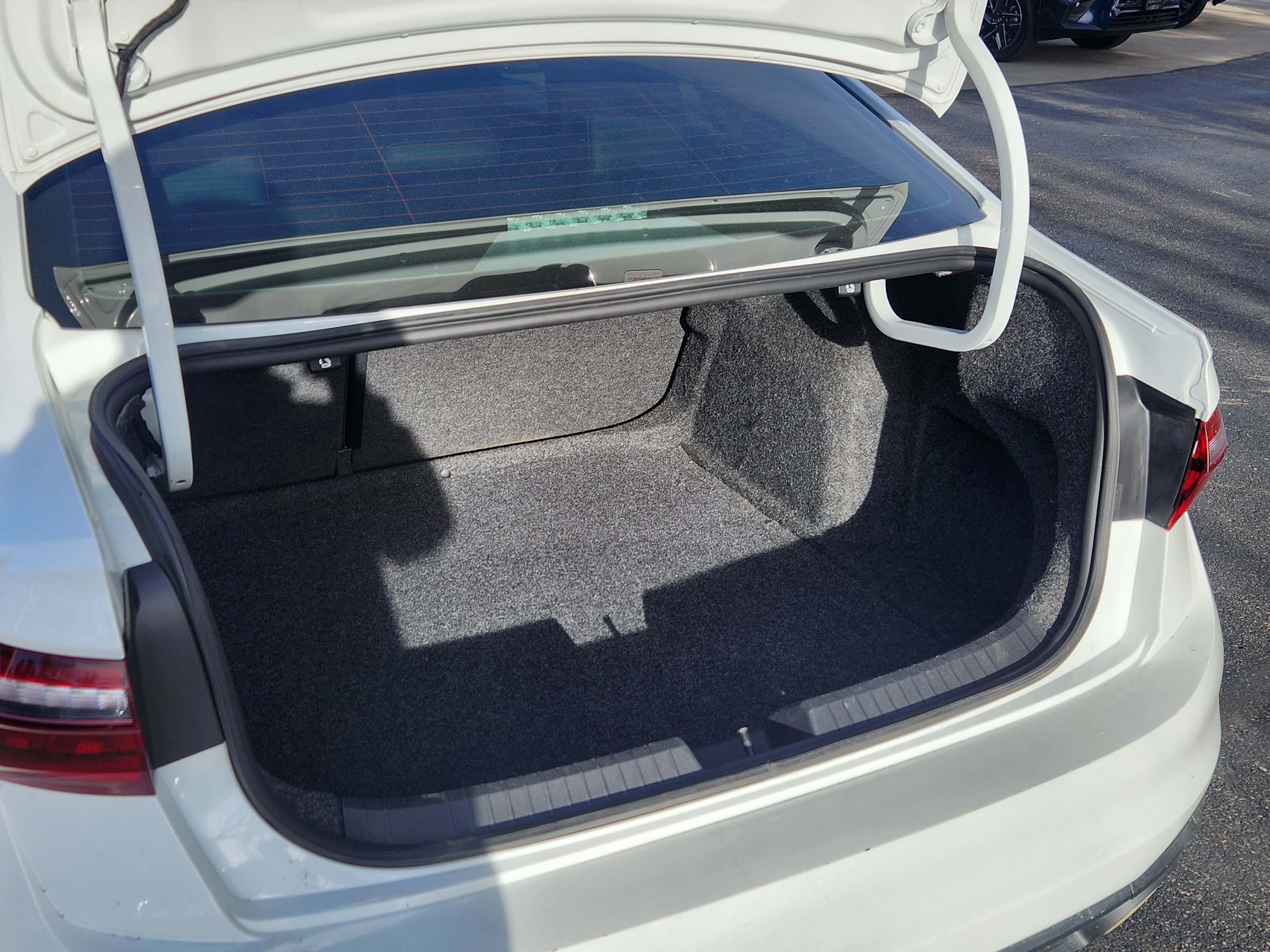 Used 2022 Volkswagen Jetta GLI Autobahn image 19