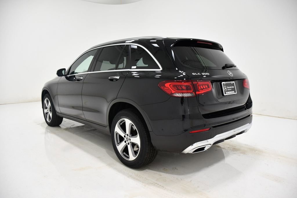 Certified 2022 Mercedes-Benz GLC 300 4MATIC image 3