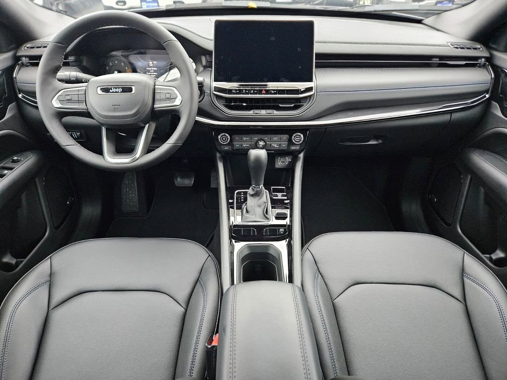 New 2025 Jeep Compass Limited w/ Sun & Sound Group image 10