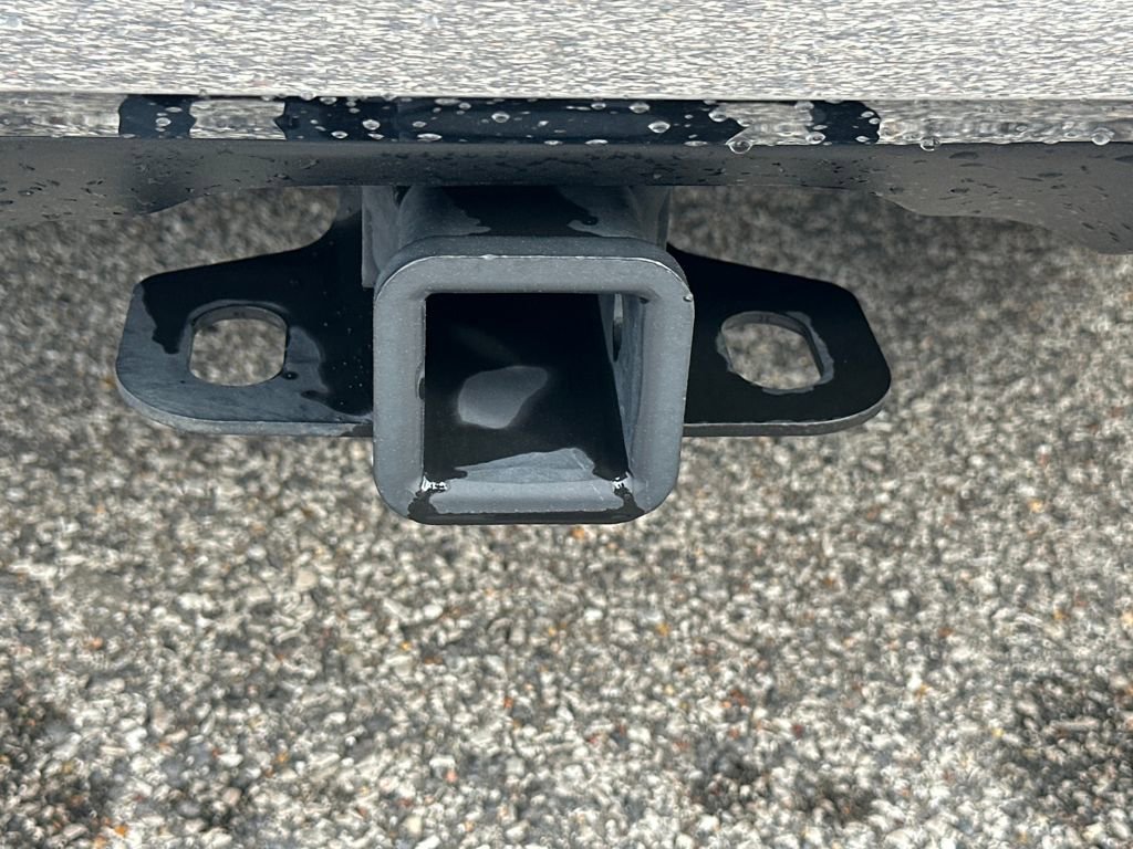 Used 2022 Mercedes-Benz GLE 450 4MATIC w/ AMG Line Exterior image 33