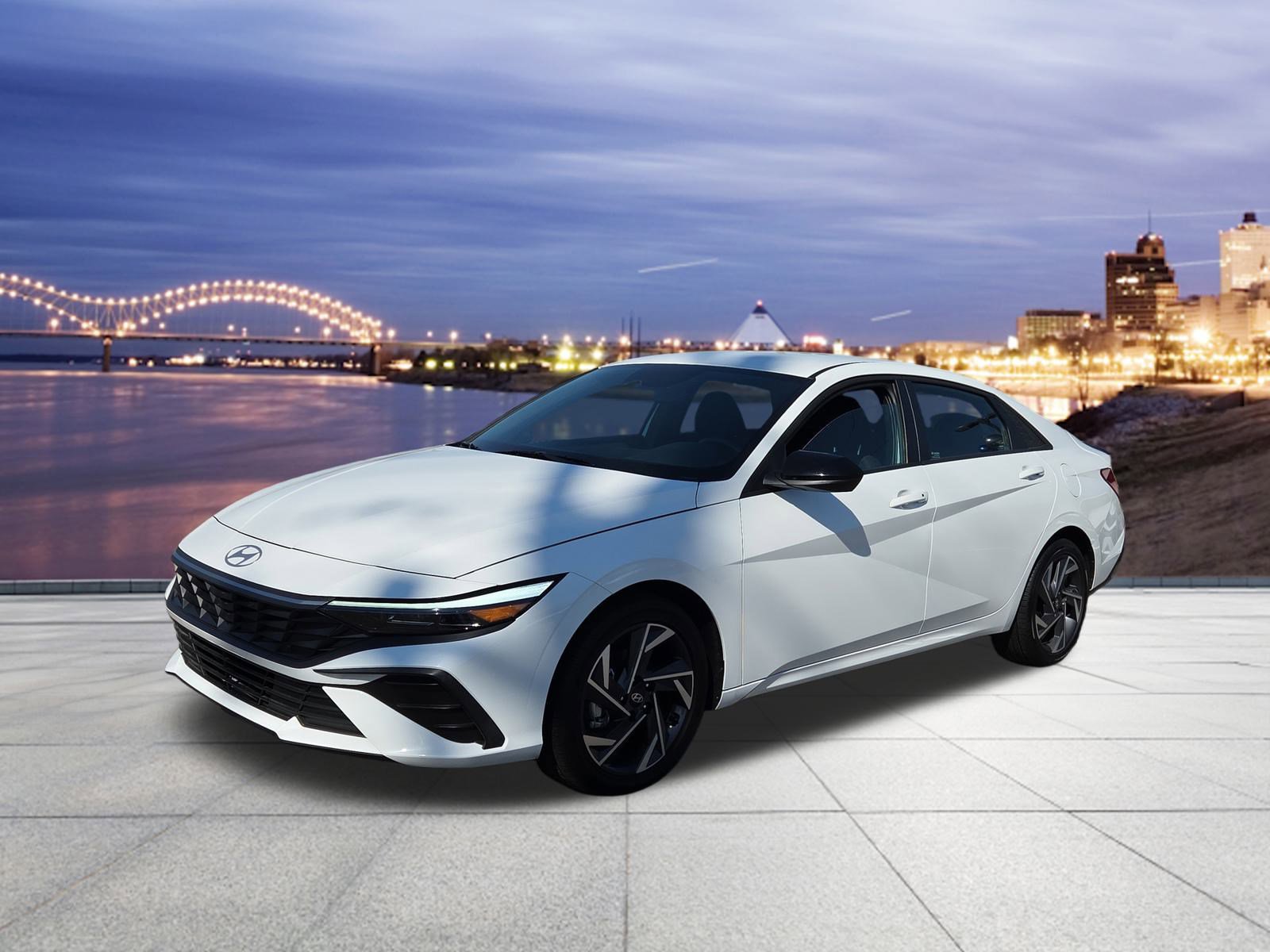 Used 2025 Hyundai Elantra SEL w/ Cargo Package