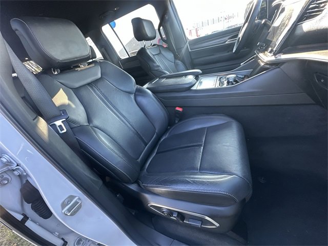 Used 2024 Jeep Wagoneer Series II w/ Flexible Seating Group image 26