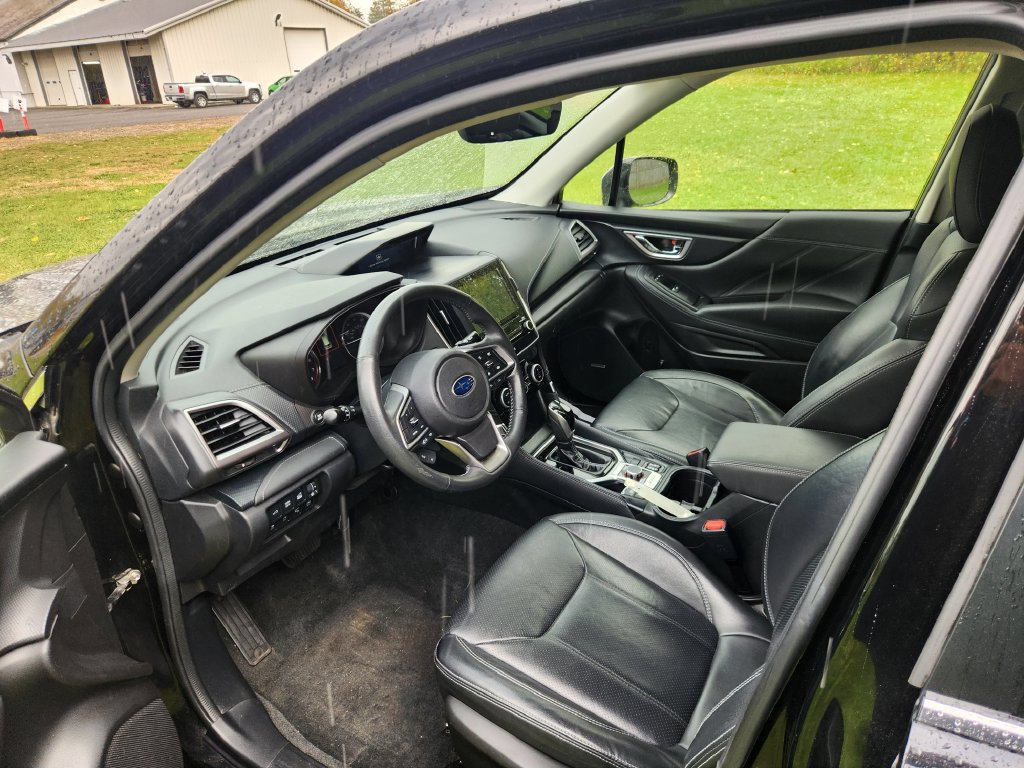 Used 2021 Subaru Forester Touring AWD/4WD image 17
