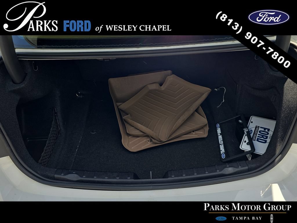 Used 2015 BMW 320i Sedan RWD image 8