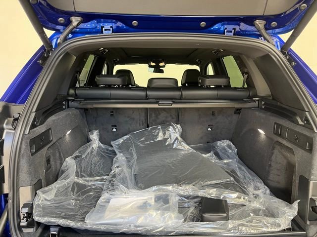 New 2026 BMW X5 M60i w/ Executive Package image 21