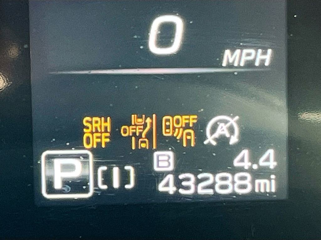 Used 2024 Subaru Crosstrek 2.5i Limited image 12