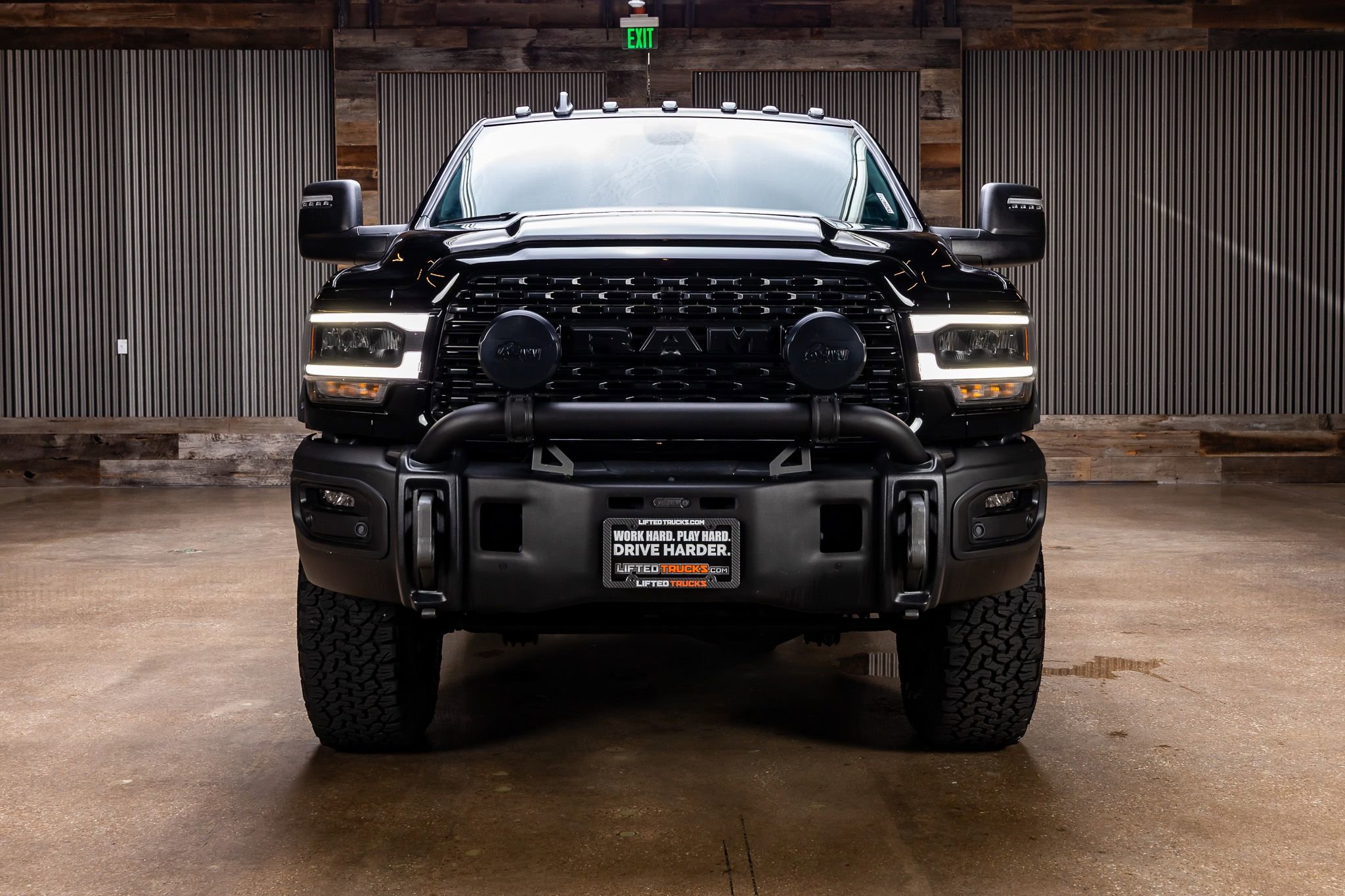 Used 2024 RAM 2500 Big Horn w/ Night Edition AWD/4WD video 2