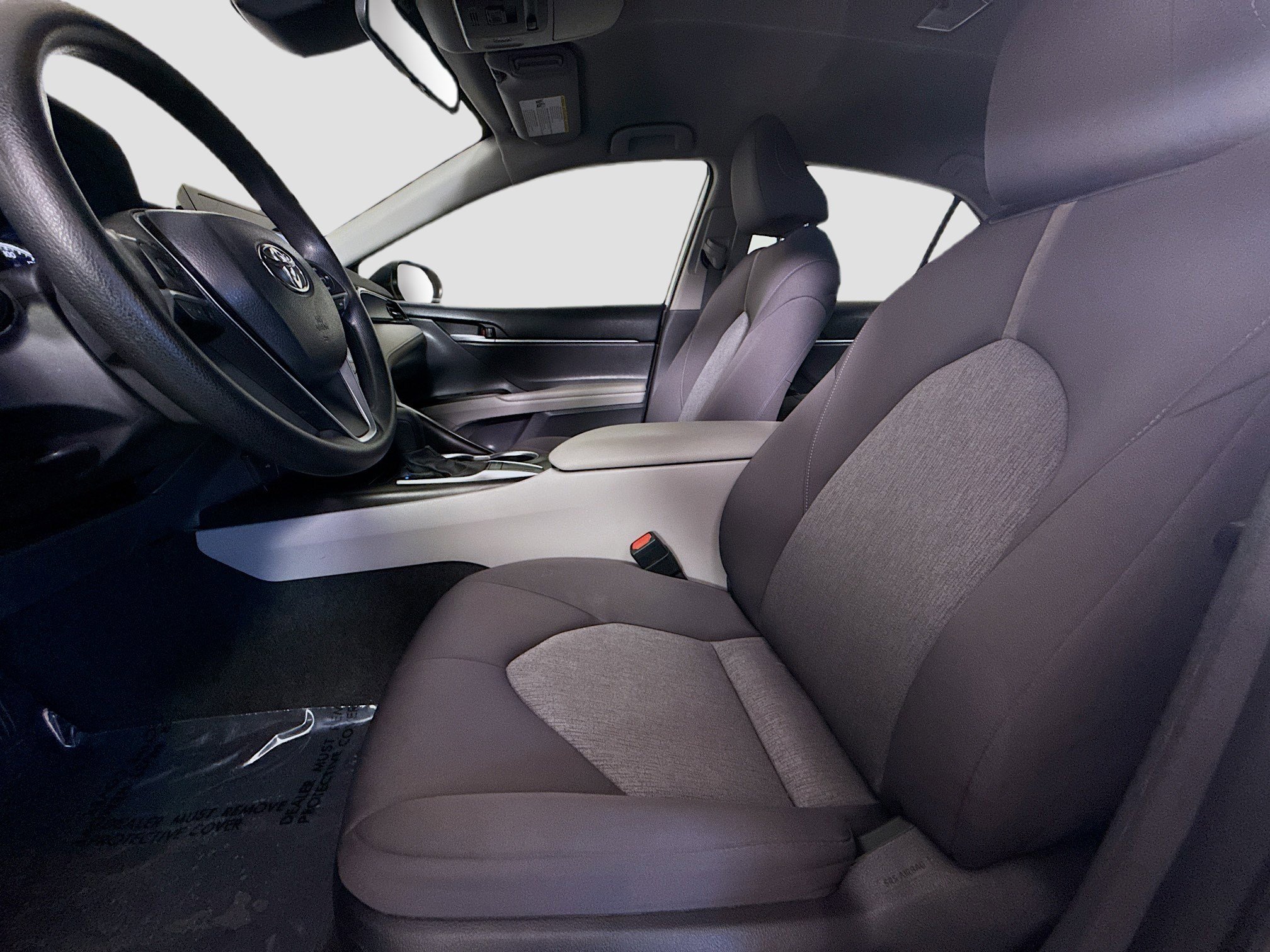 Used 2024 Toyota Camry LE image 21