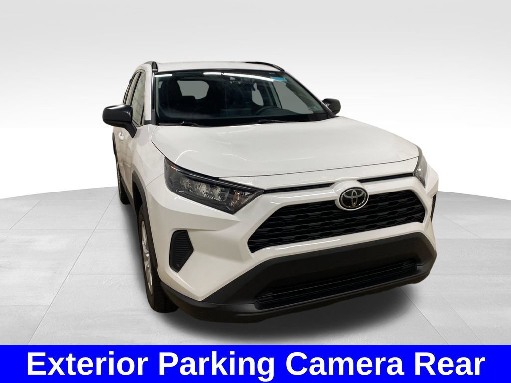Used 2019 Toyota RAV4 LE AWD/4WD image 6