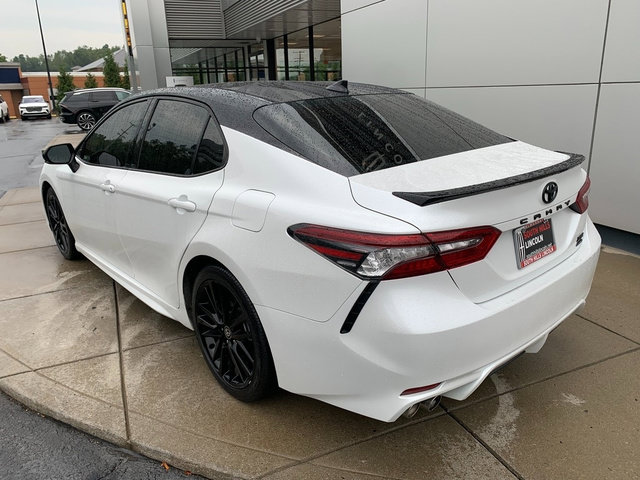 Used 2021 Toyota Camry XSE AWD/4WD image 3