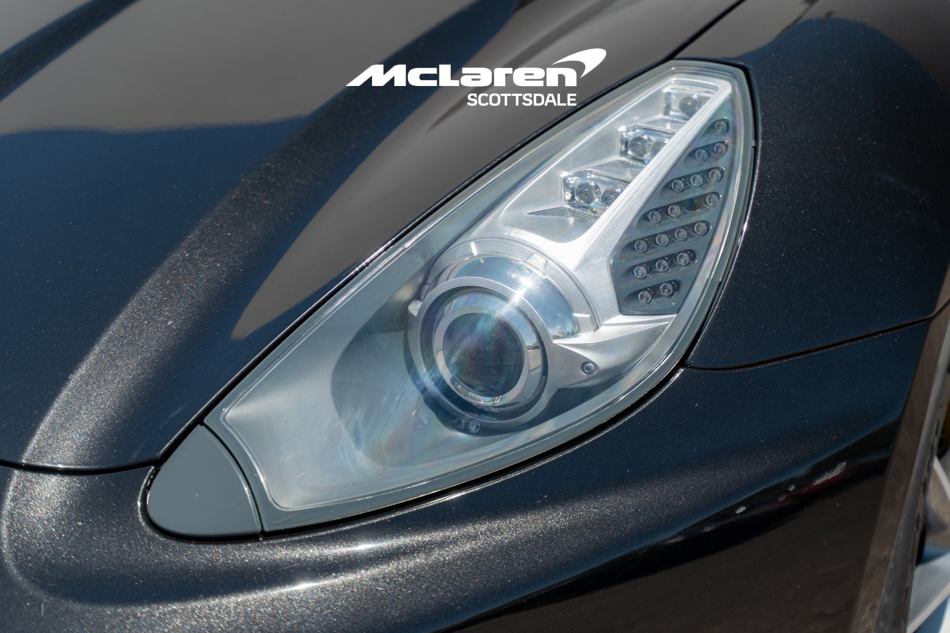 Used 2014 Ferrari California RWD image 25