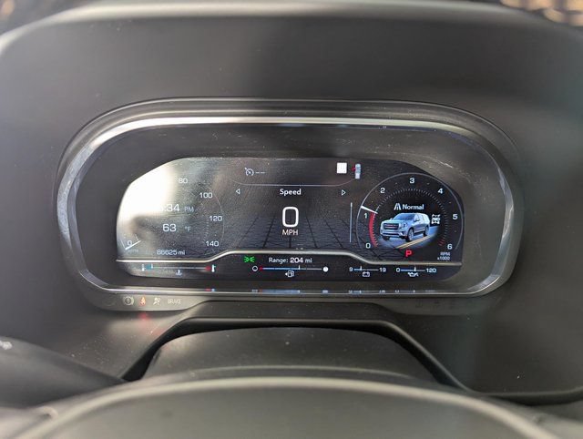 Used 2023 GMC Yukon AT4 w/ Technology Package AWD/4WD image 12