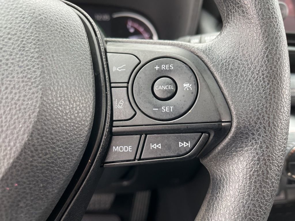 Used 2023 Toyota RAV4 XLE w/ Convenience Package FWD image 22
