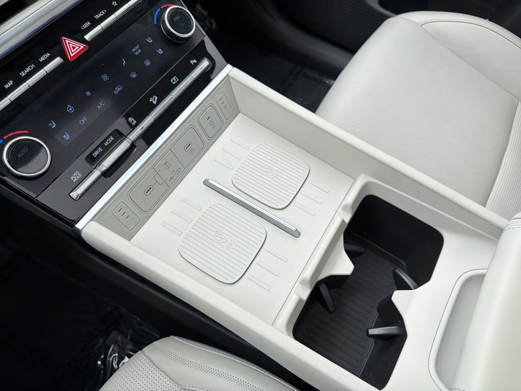 Used 2024 Hyundai Santa Fe Calligraphy image 8