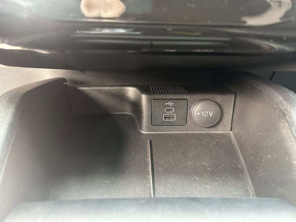 Used 2024 Ford Escape ST-Line w/ Tech Pack #1 image 16