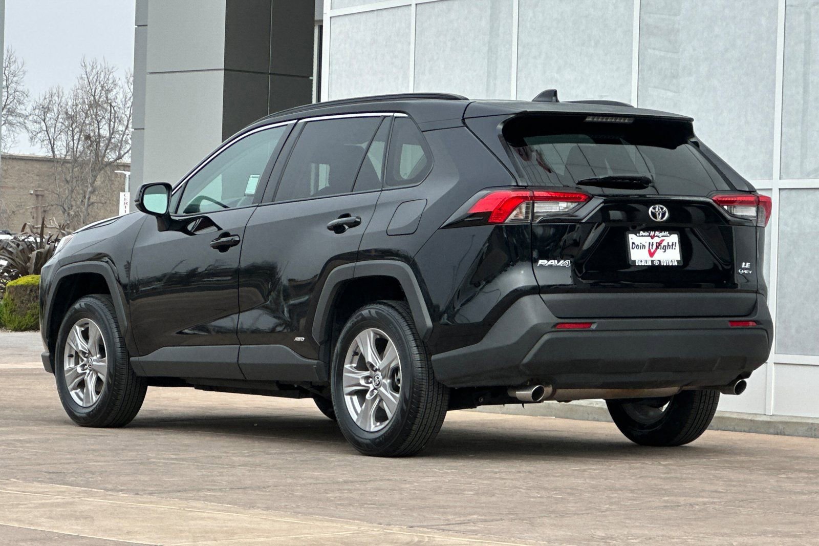 Certified 2025 Toyota RAV4 LE image 7