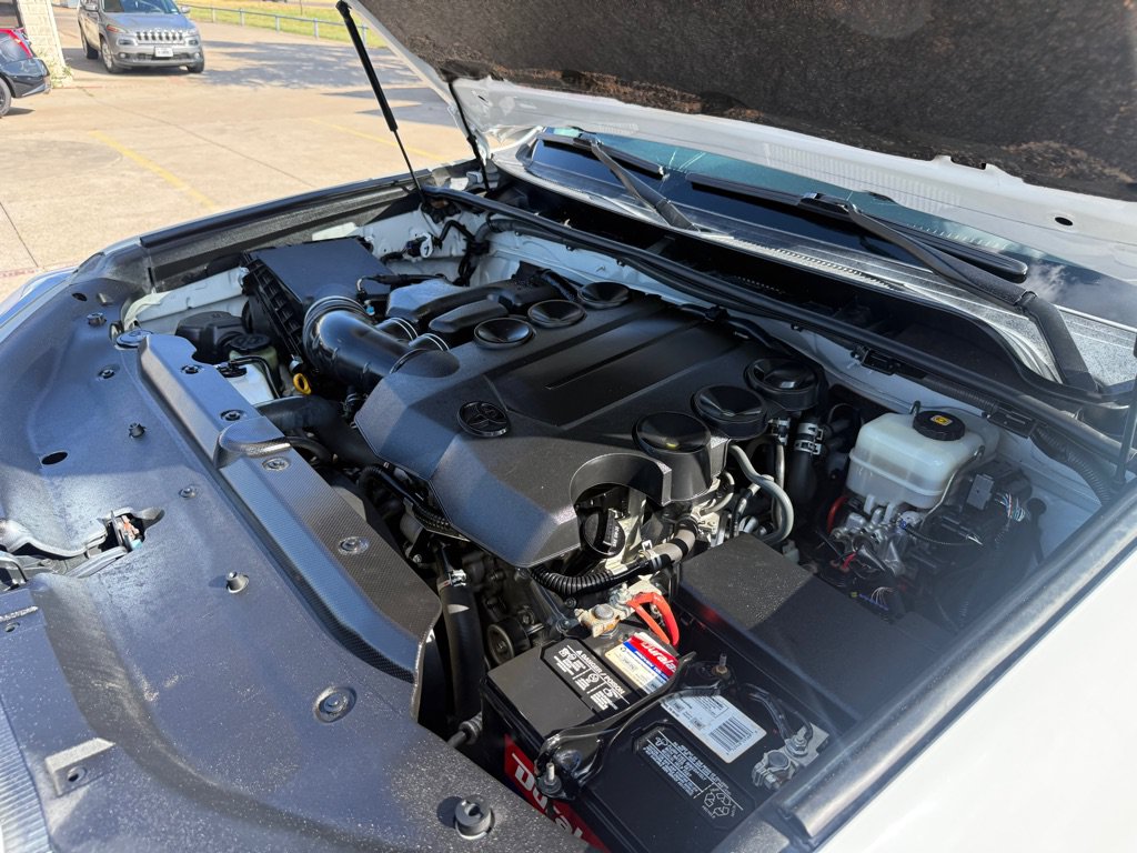 Used 2019 Toyota 4Runner SR5 Premium AWD/4WD image 40