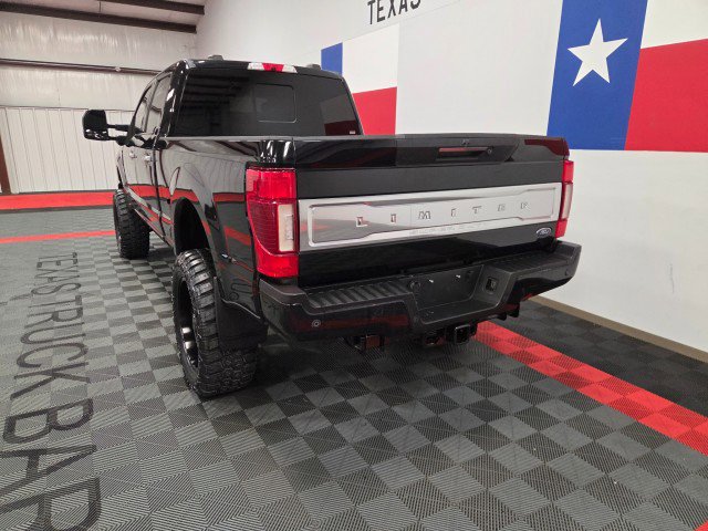 Used 2020 Ford F350 Limited image 12