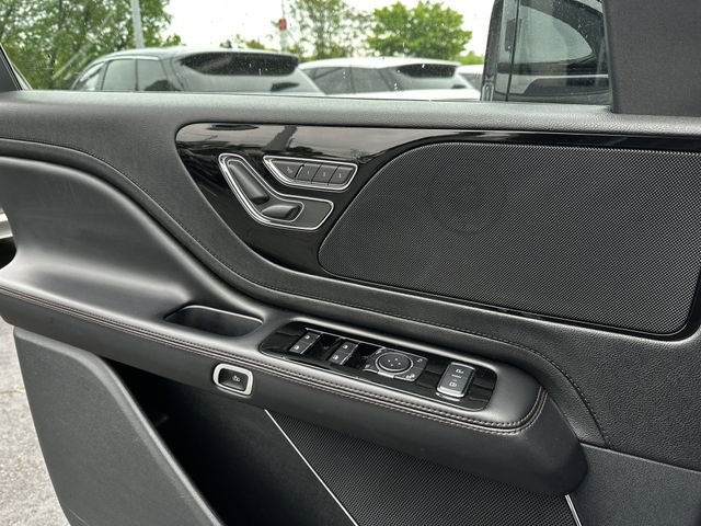 Certified 2023 Lincoln Aviator AWD w/ Premium Package image 31