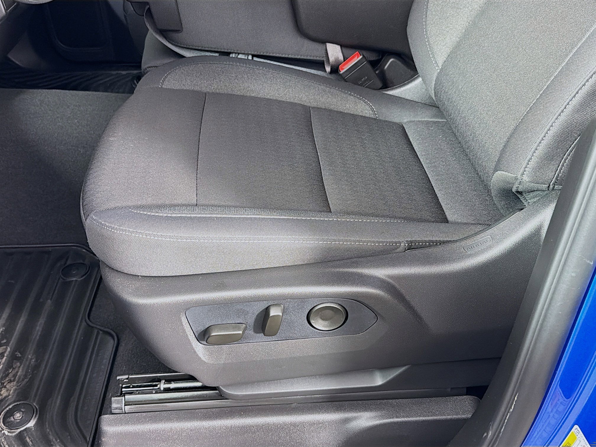 Used 2026 Chevrolet Silverado 1500 Custom w/ Turbomax Blackout Package image 20