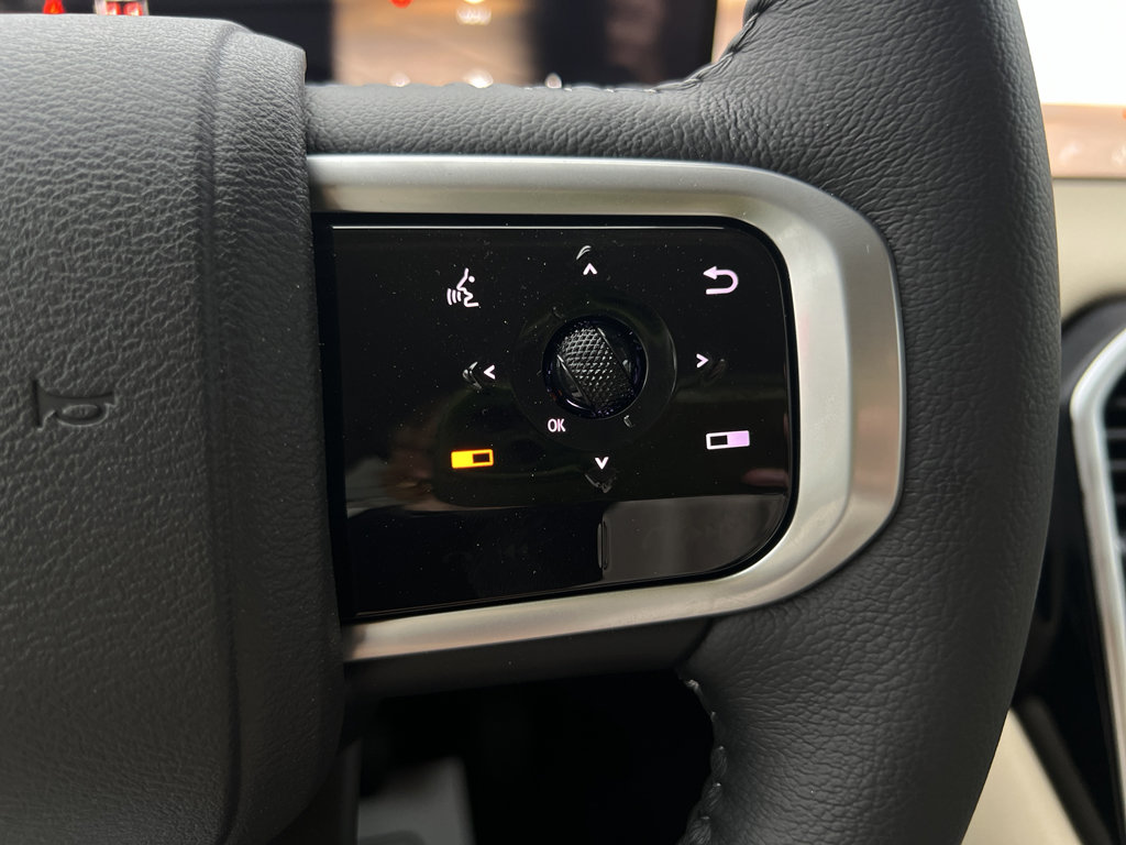 New 2026 Nissan Armada Platinum image 31