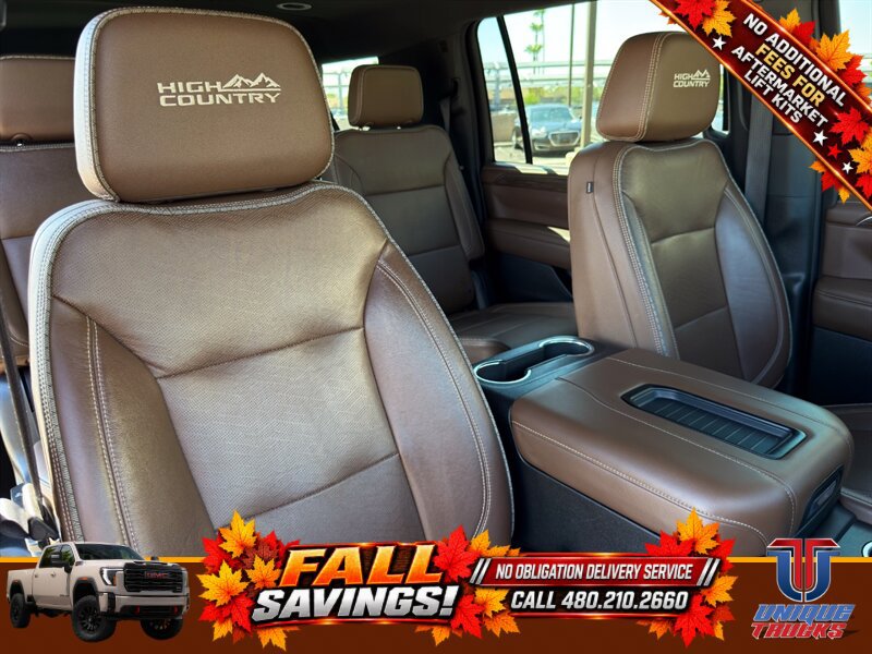 Used 2022 Chevrolet Suburban High Country AWD/4WD image 30