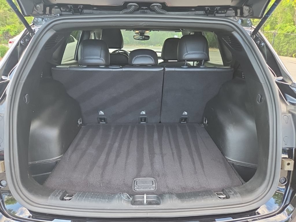 Used 2024 Jeep Compass Latitude AWD/4WD image 33