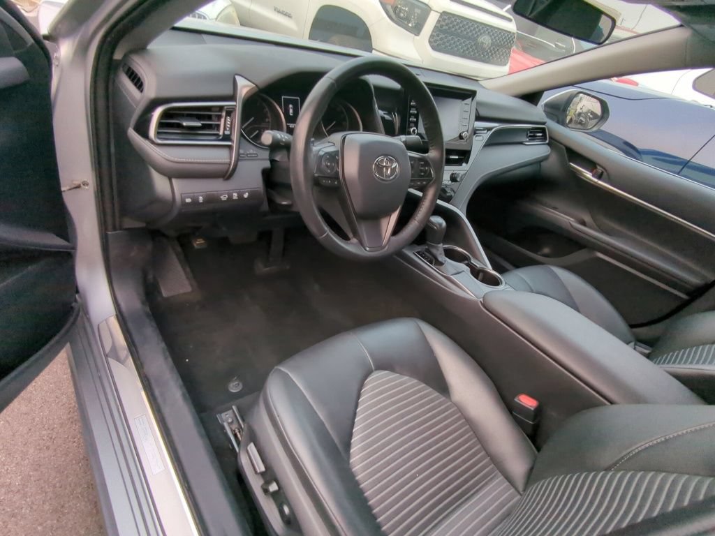 Used 2024 Toyota Camry SE FWD image 7