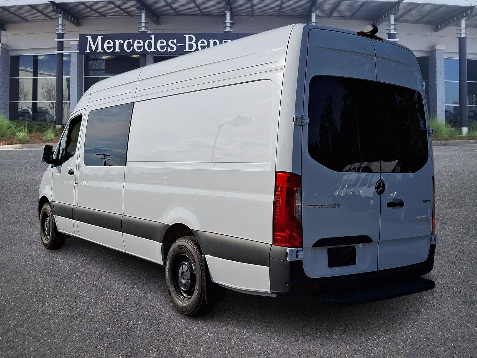 New 2026 Mercedes-Benz Sprinter 2500 image 4