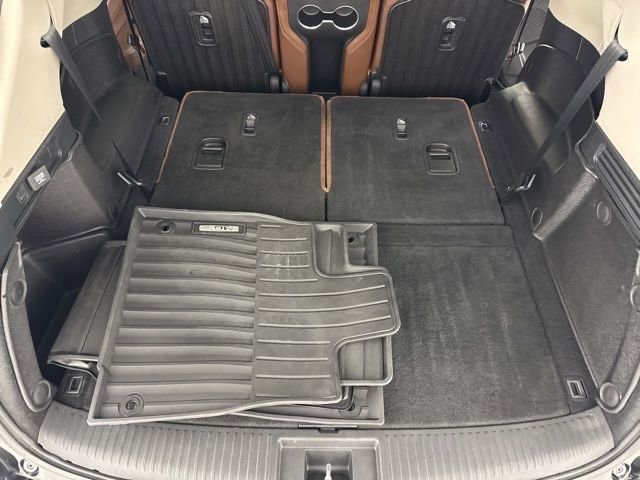 Used 2023 Acura MDX SH-AWD w/ Technology Package image 29