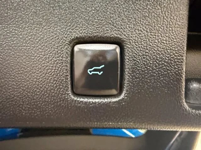 Used 2021 Ford Escape SE w/ Convenience Package AWD/4WD image 26