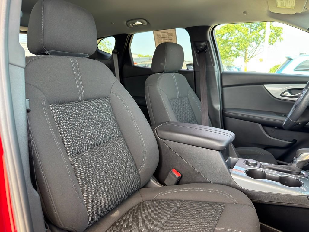 Used 2021 Chevrolet Blazer LT AWD/4WD image 35