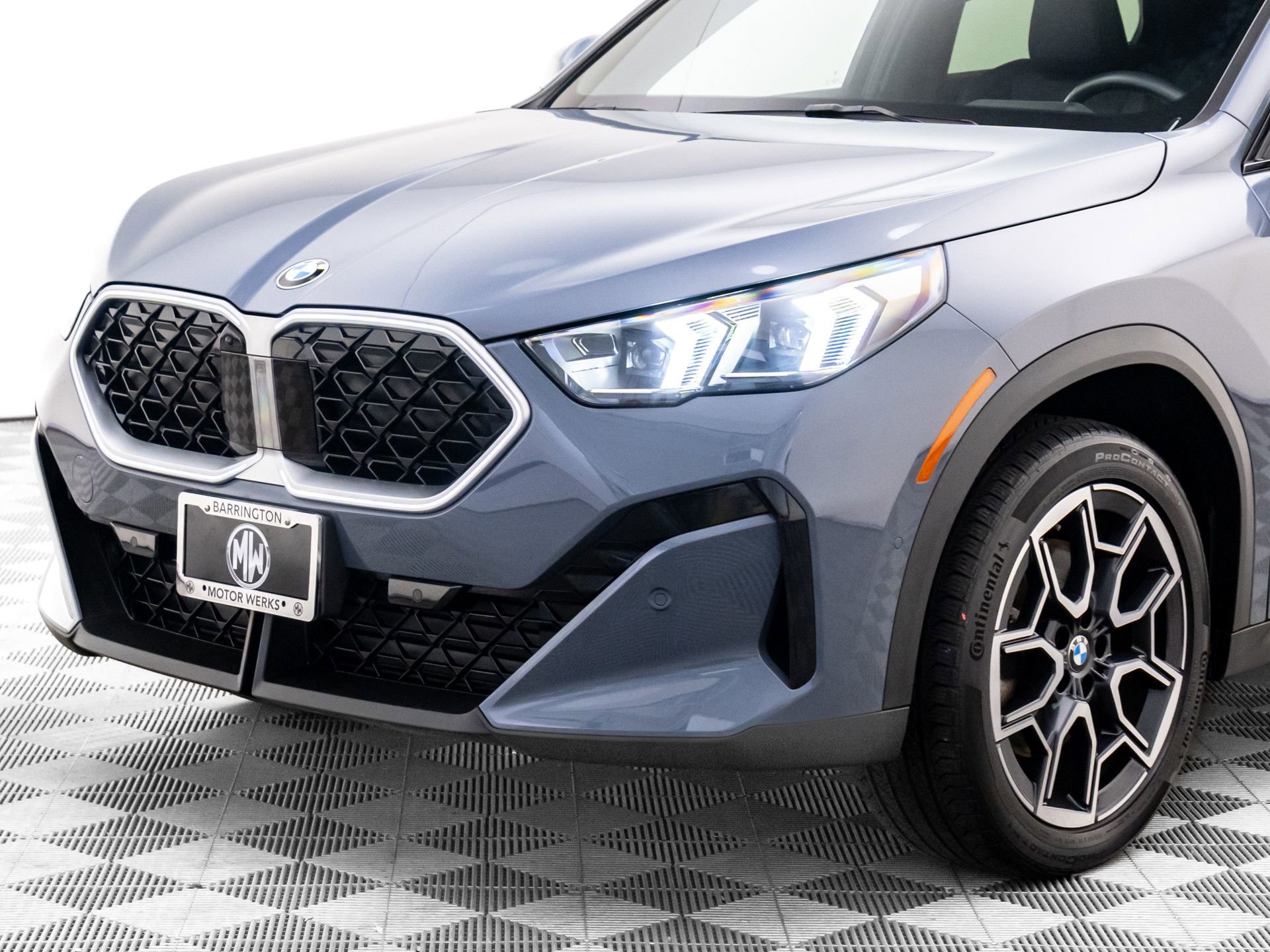 Certified 2025 BMW X2 xDrive28i w/ Premium Package image 35