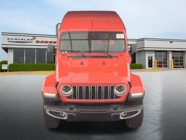 Used 2025 Jeep Wrangler Sahara 4xe image 2