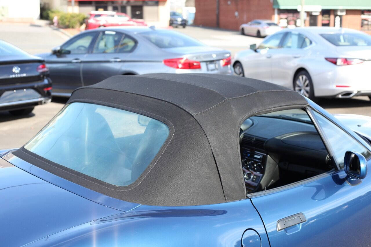 Used 2002 BMW Z3 2.5i image 9