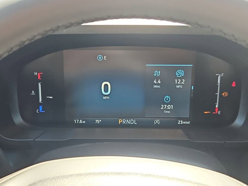 New 2025 Ford Maverick XLT w/ XLT Luxury Package AWD/4WD image 15