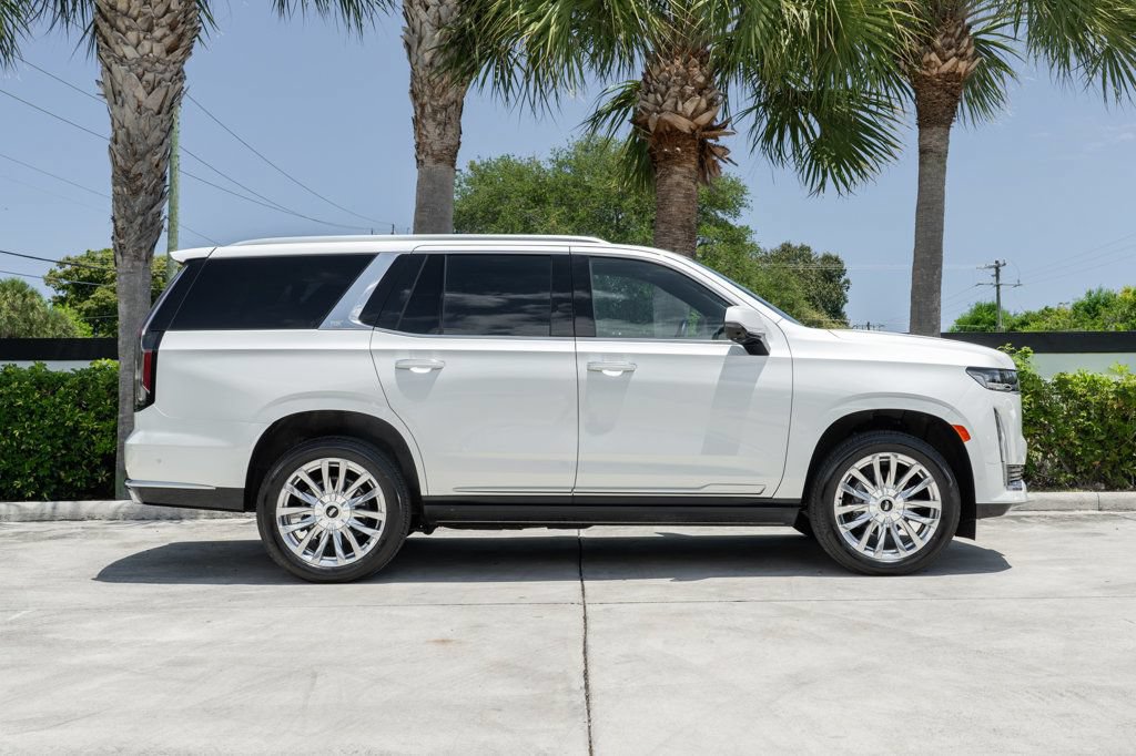 Used 2023 Cadillac Escalade Premium Luxury w/ Performance Package AWD/4WD image 9