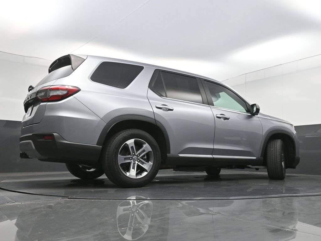 Used 2023 Honda Pilot EX-L image 31