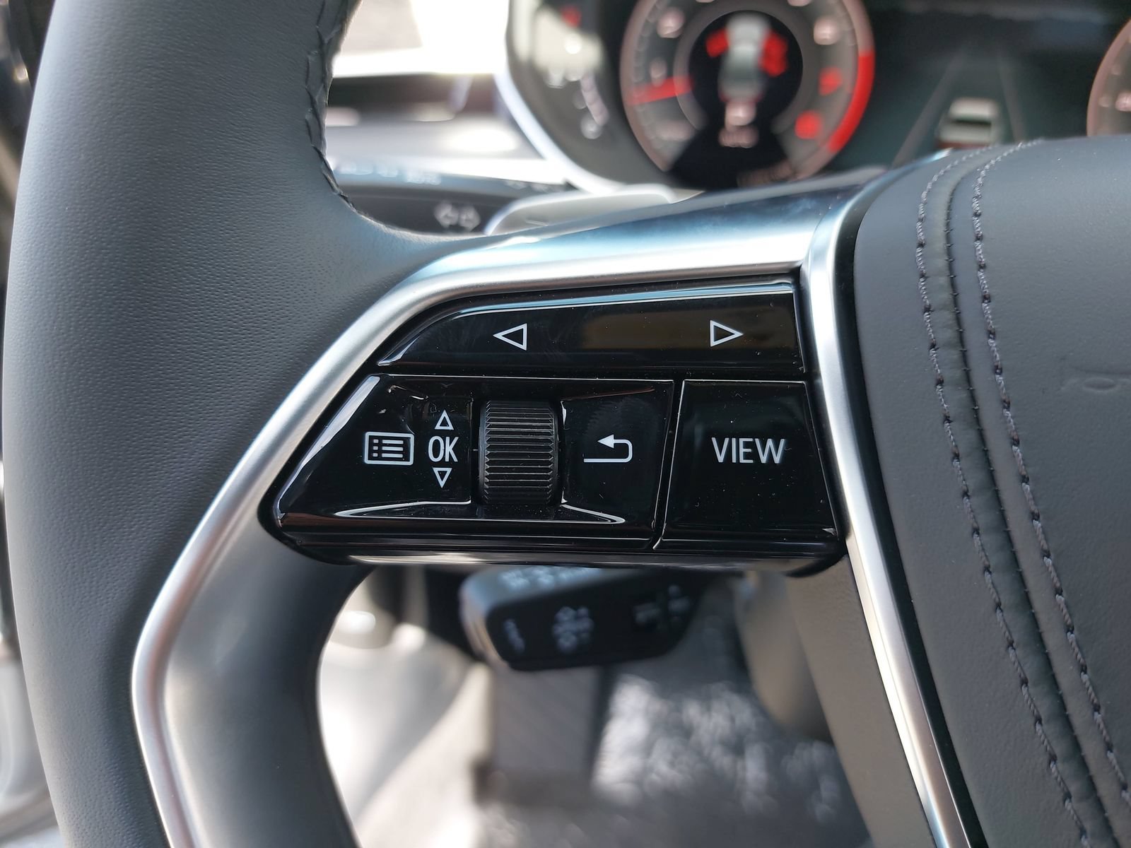New 2026 Audi A8 L 3.0T AWD/4WD image 18