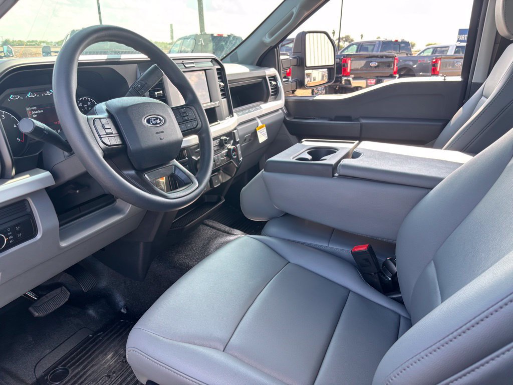 New 2026 Ford F350 XL w/ XL Driver Assist Package RWD image 16