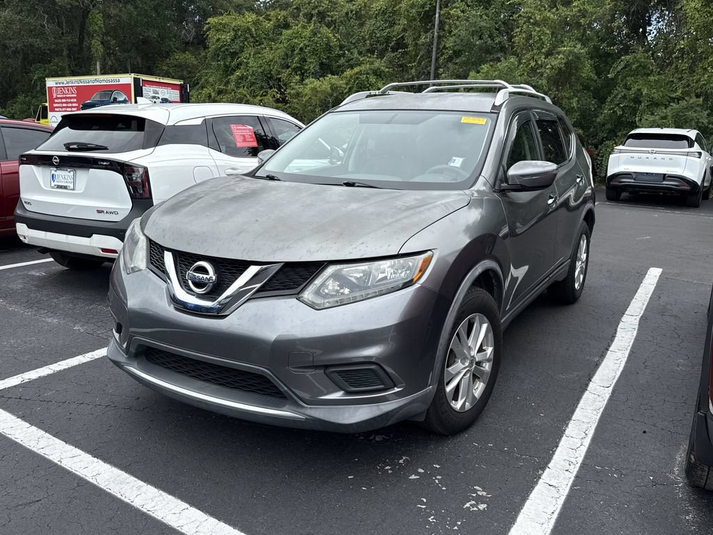 Used 2016 Nissan Rogue SV FWD image 2