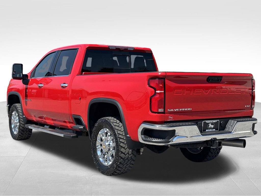 Used 2024 Chevrolet Silverado 2500 LTZ w/ LTZ Premium Package AWD/4WD image 4