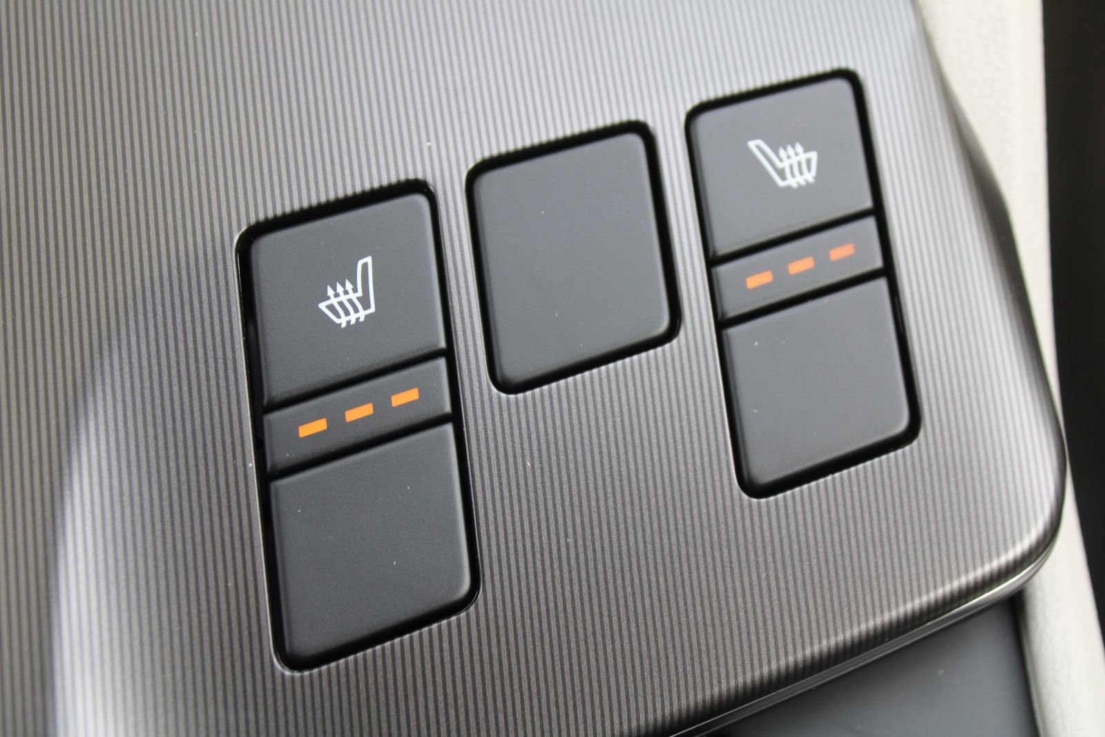 New 2026 Kia Sportage AWD Hybrid image 40