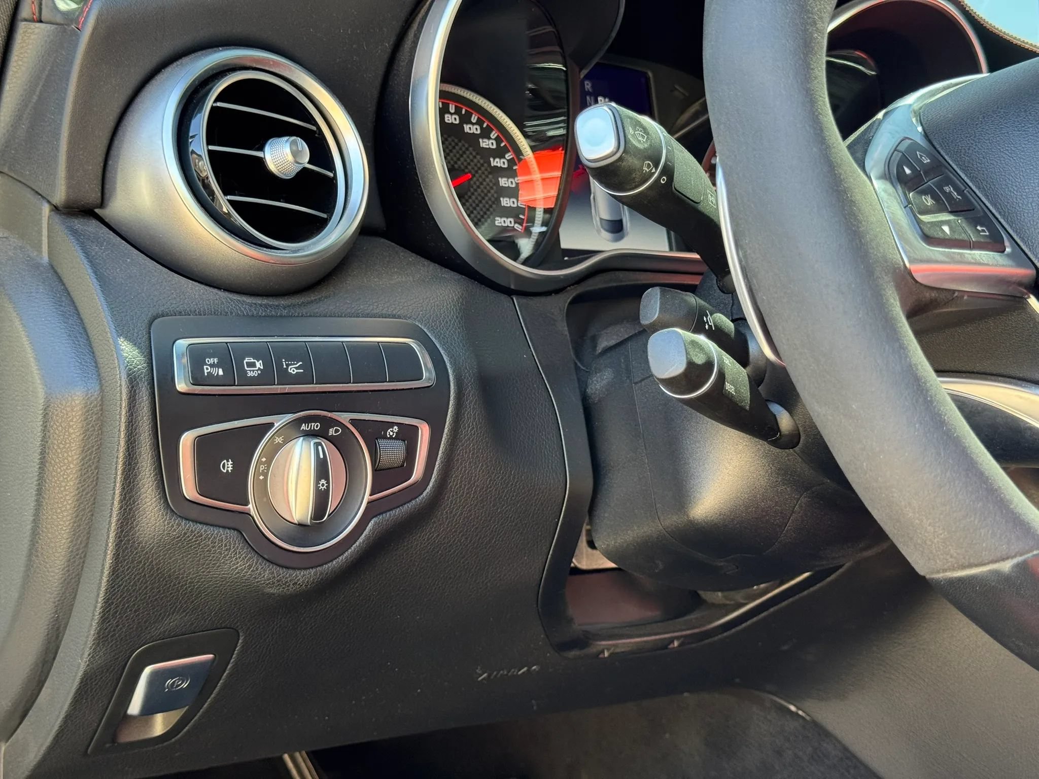Used 2018 Mercedes-Benz C 63 AMG S image 19