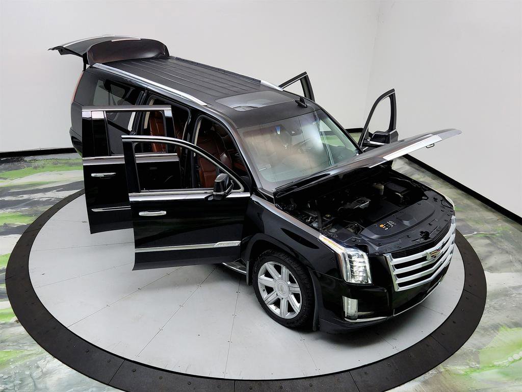 Used 2015 Cadillac Escalade ESV Luxury RWD image 39